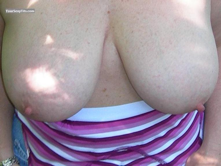 Tit Flash: Big Tits - BritsGal from United States